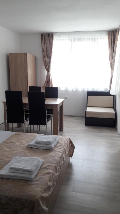 Casa Del Mar Hotel Primorsko Buitenkant foto